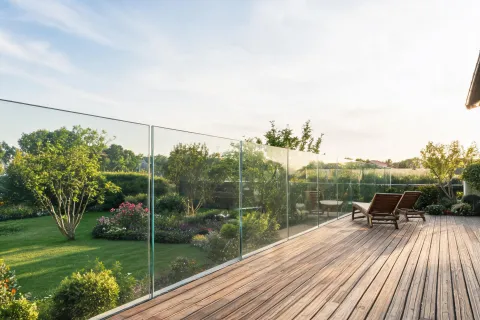 Glass railing patio project